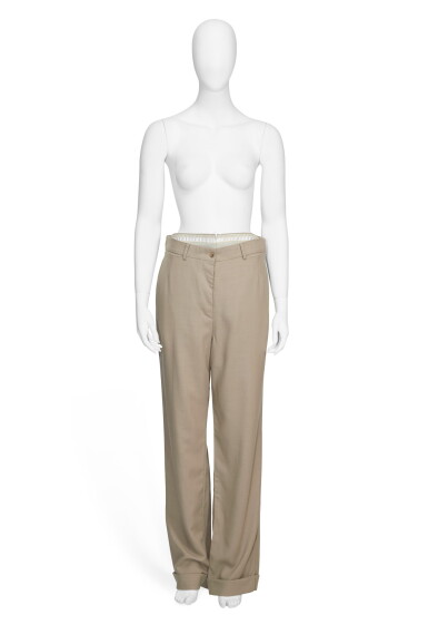 View full screen - View 1 of Lot 107. Martin Margiela, Fall-Winter 2001-2002 | Martin Margiela, Automne-Hiver 2001-2002.