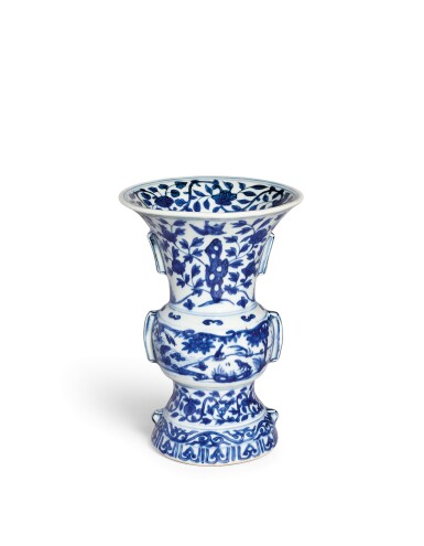 View full screen - View 1 of Lot 3624. A blue and white 'bird' beaker vase, Mark and period of Wanli | 明萬曆 青花花鳥紋出戟花觚 《大明萬曆年製》款.