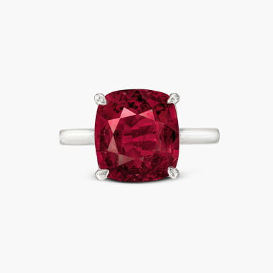 View full screen - View 1 of Lot 1439. Spinel Ring | 4.92克拉 天然 「越南」未經加熱 尖晶石 戒指.