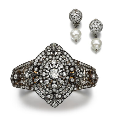 View full screen - View 1 of Lot 121. Diamond bracelet, late 19th century.