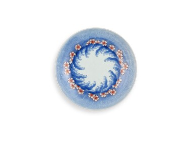 View full screen - View 1 of Lot 2174. A porcelain dish, Nabeshima ware, Hizen, Edo period, late 17th – early 18th century | 色絵波涛桜花柴垣文皿 肥前 鍋島藩窯 江戸時代中期 17世紀後半~18世紀前半.
