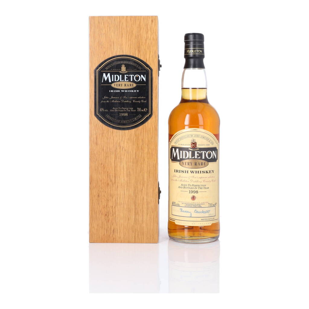View full screen - View 1 of Lot 75. Midleton Very Rare 40.0 abv NV (1 BT 75cl).