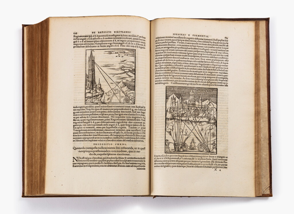 View full screen - View 1 of Lot 54. De triangulis planis... Bâle, 1561. In-folio. Maroquin aux armes de Jacques-Auguste de Thou. Troisième édition et première édition donnée par Daniel Santbech. .