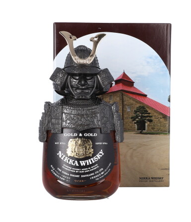 View full screen - View 1 of Lot 5294. Nikka Samurai Gold & Gold Blended Whisky 43.0 abv NV (2 BT70).