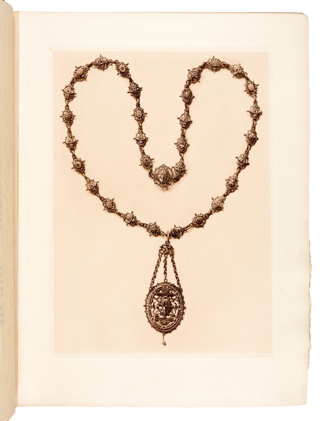 View full screen - View 1 of Lot 105. John Pierpont Morgan-G.C. Williamson | Catalogue of the jewels and precious works of art. London, 1910, half morocco.