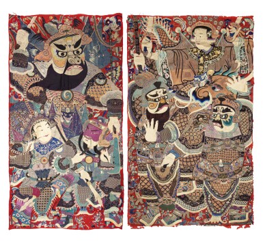 View full screen - View 1 of Lot 74. Deux grandes tentures d'opéra brodées circa 1900 | 約1900年 刺繡戲曲人物圖掛幅兩件 | Two large Chinese Opera embroideries, ca. 1900..