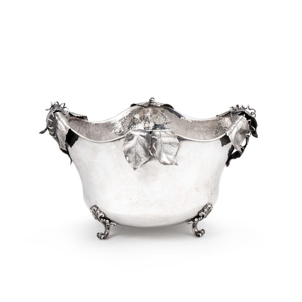 View full screen - View 1 of Lot 3. An Italian silver wine-cooler bucket, Buccellati, Milan, modern | Seau à rafraîchir en argent par Buccellati, Milan, moderne.