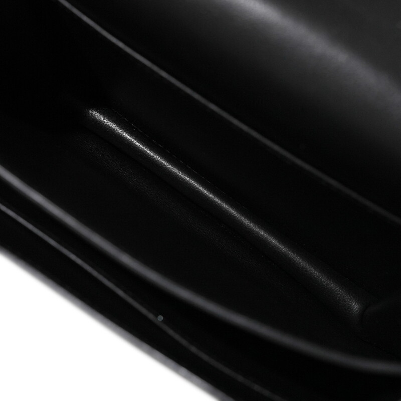 Cover image 0