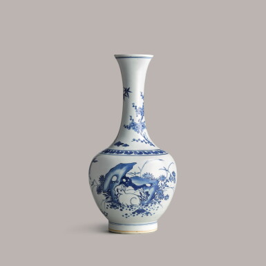 View full screen - View 1 of Lot 306. A blue and white 'rabbit' bottle vase transitional period, circa 1640 | 明末清初 青花玉兔錦鷄圖長頸瓶.