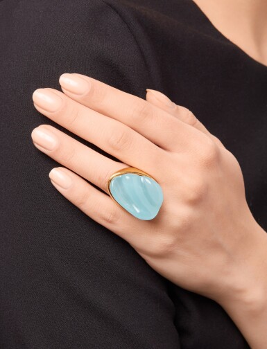 View full screen - View 1 of Lot 281. Gold and Chalcedony Ring.