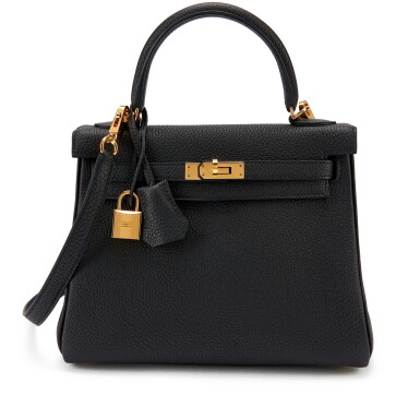 View full screen - View 1 of Lot 7861. Black Togo Kelly 25 Retourne Gold Hardware, 2021.