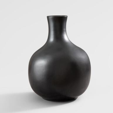 View full screen - View 1 of Lot 212. "Bonbonne" Vase.