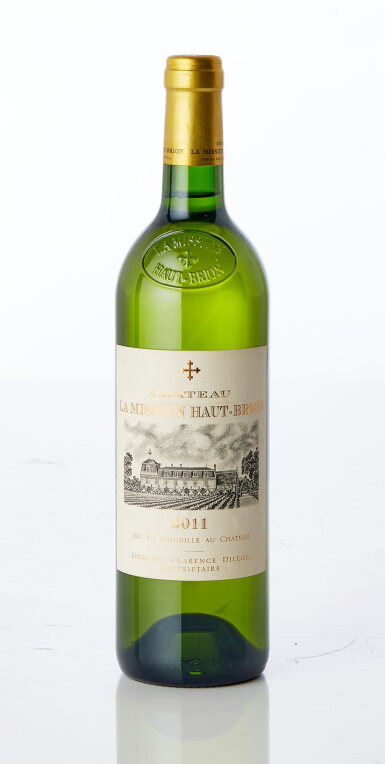 View full screen - View 1 of Lot 3168. Château La Mission Haut-Brion Blanc 2011 (1 BT).