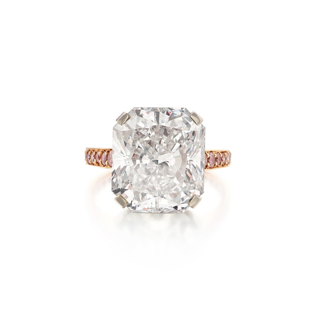 View full screen - View 1 of Lot 91. Diamond and Colored Diamond Ring.