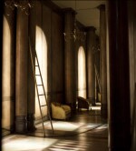 Hotel Hall III (ray of Sun, towards the left) (Box)