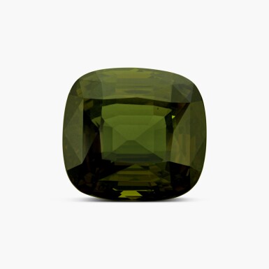 View full screen - View 1 of Lot 528. Very Fine Unmounted Alexandrite 非常珍美 29.41克拉 亞歷山大變色石.