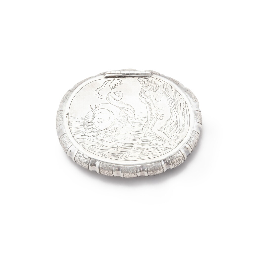 View full screen - View 1 of Lot 96. An oval silver snuffbox, G.F. Arrighi, Rome, circa 1720 | Tabatière ovale en argent par G.F. Arrighi, Rome, vers 1720.