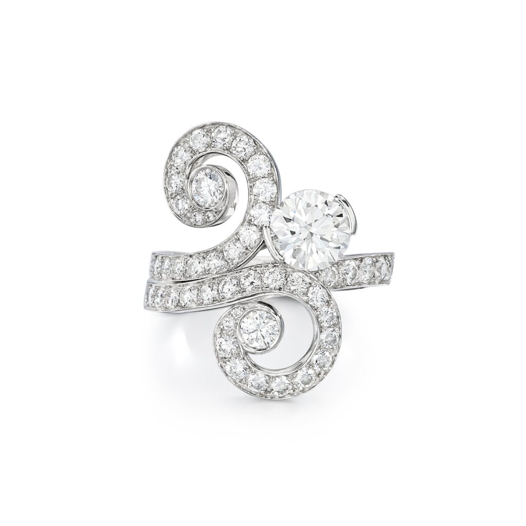 View full screen - View 1 of Lot 631. Diamond Ring | 卡地亞 | 鑽石戒指.