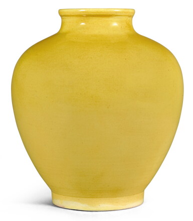 View full screen - View 1 of Lot 167. A YELLOW-GLAZED JAR DAOGUANG INCISED SEAL MARK AND PERIOD | 清道光 黃釉罐 《大清道光年製》款.