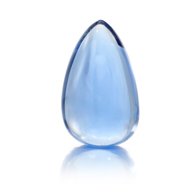 View full screen - View 1 of Lot 206. UNMOUNTED NATURAL BERYL MAXIXE (BERILLO VARIETÀ MAXIXE) .