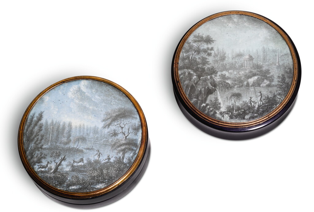 View full screen - View 1 of Lot 128. A PAIR OF GILT-METAL MOUNTED TORTOISESHELL SNUFF BOXES, FRENCH, LATE 18TH CENTURY.