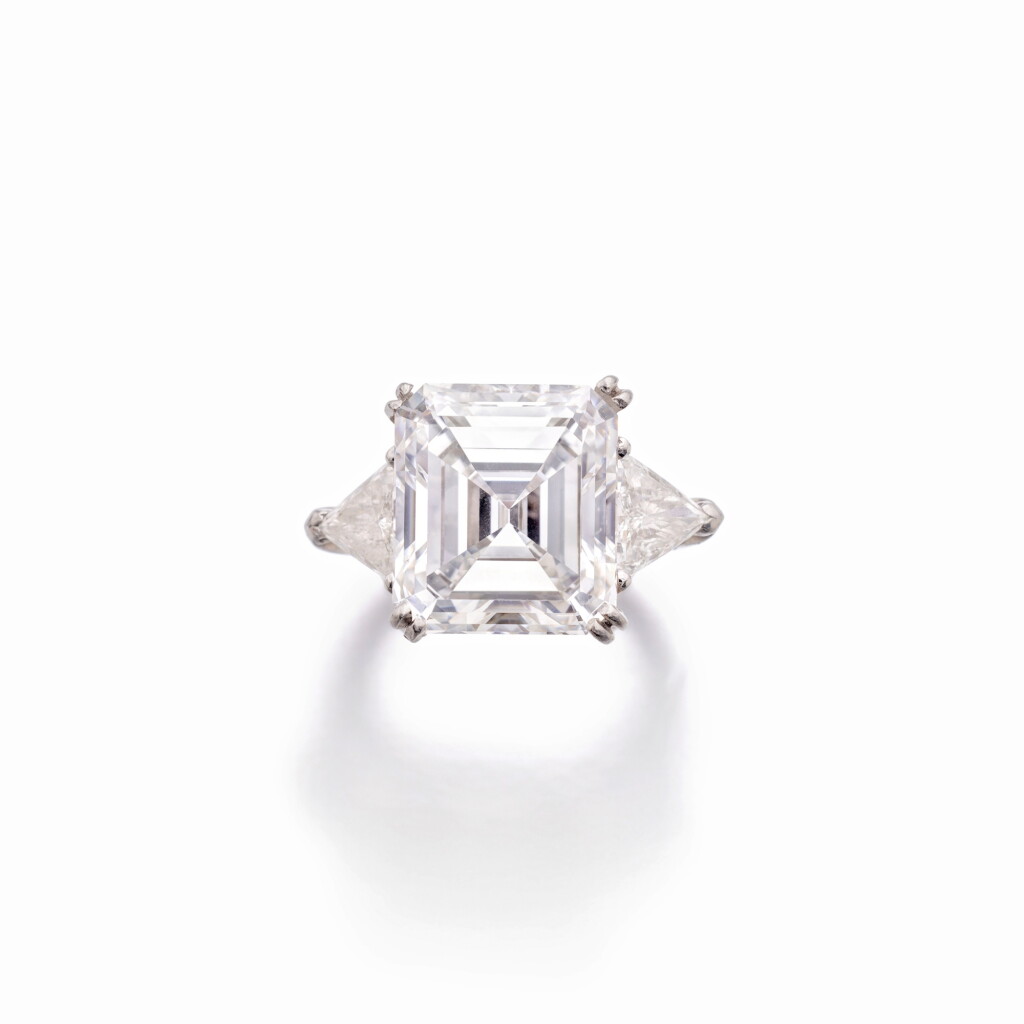View full screen - View 1 of Lot 557. Diamond ring | 鑽石戒指.