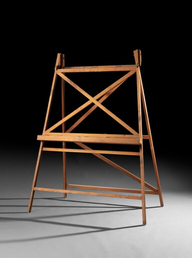 View full screen - View 1 of Lot 149. A large beechwood easel, 19th century | Grand chevalet en hêtre du XIXème siècle.