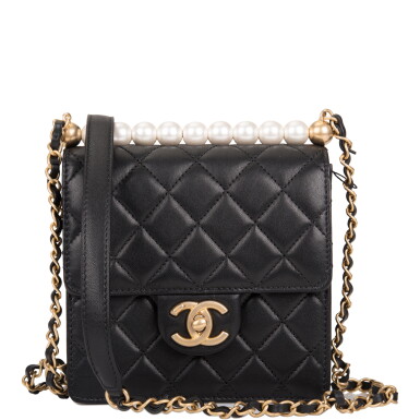 View full screen - View 1 of Lot 80. CHANEL | BLACK "CHIC PEARLS" SMALL FLAP BAG IN GOATSKIN LEATHER WITH MATTE GOLD HARDWARE.