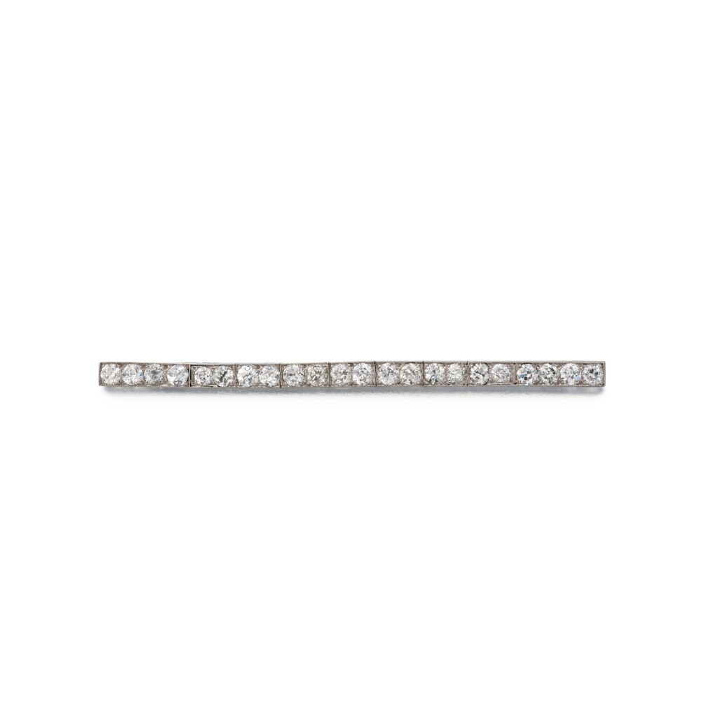 View full screen - View 1 of Lot 191. Diamond Brooch, France.