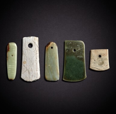 View full screen - View 1 of Lot 7823. Five jade axes, Neolithic period - Shang dynasty | 新石器時代至商 玉鏟及玉斧五件.