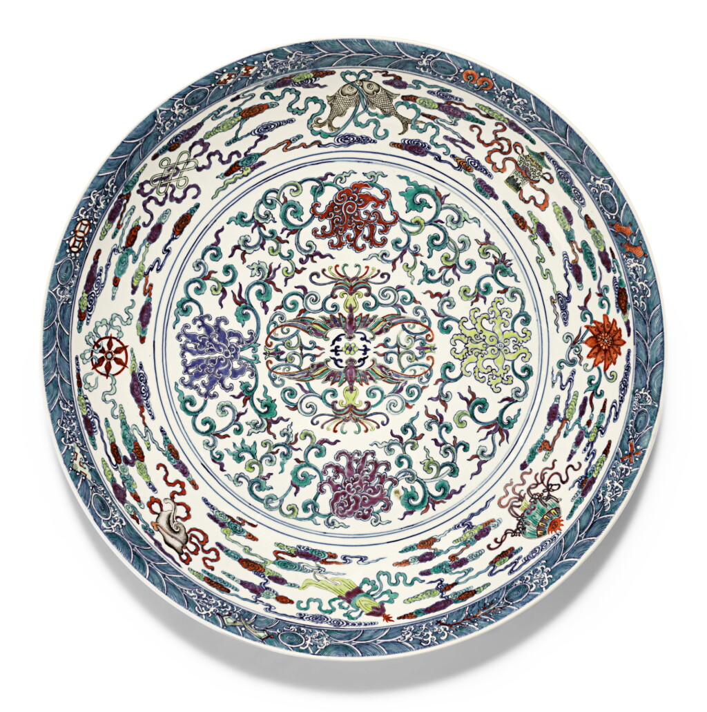 View full screen - View 1 of Lot 155. A LARGE DOUCAI 'PHOENIX' DISH YONGZHENG MARK AND PERIOD | 清雍正 鬪彩夔鳳八吉祥紋大盤 《大清雍正年製》款.
