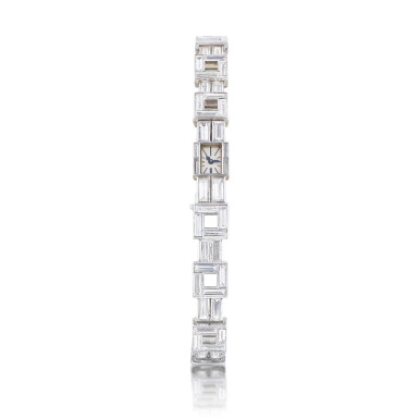View full screen - View 1 of Lot 89. Montre bracelet de dame diamants | Lady's diamond bracelet watch.