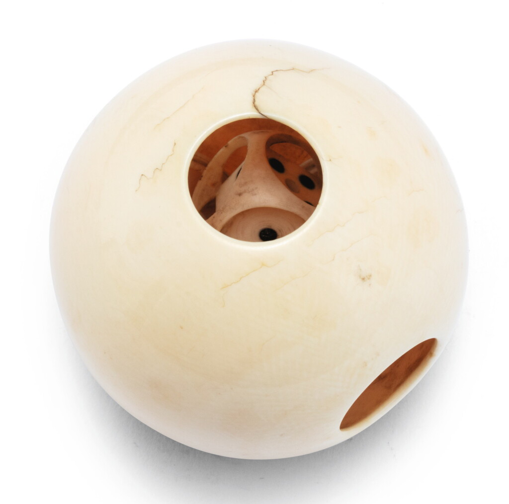 View full screen - View 1 of Lot 51. GERMAN, LATE 17TH/EARLY 18TH CENTURY | AN IVORY PUZZLE BALL.