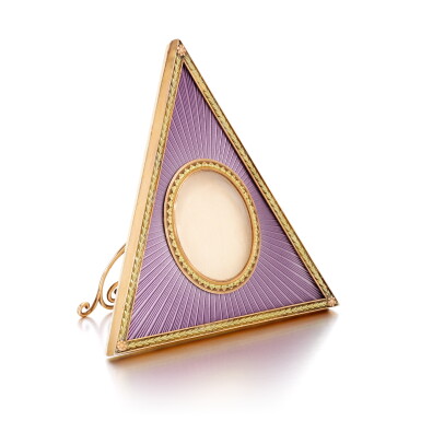 View full screen - View 1 of Lot 1540. A two-coloured gold and enamel picture frame, in Fabergé style.