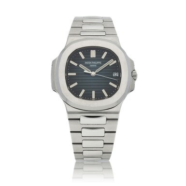 View full screen - View 1 of Lot 101. Nautilus, Ref. 5711/1A-010 Stainless steel wristwatch with date and bracelet Circa 2020 | 百達翡麗 | 5711/1A-010型號「Nautilus」精鋼鍊帶腕錶備日期顯示,年份約2020.