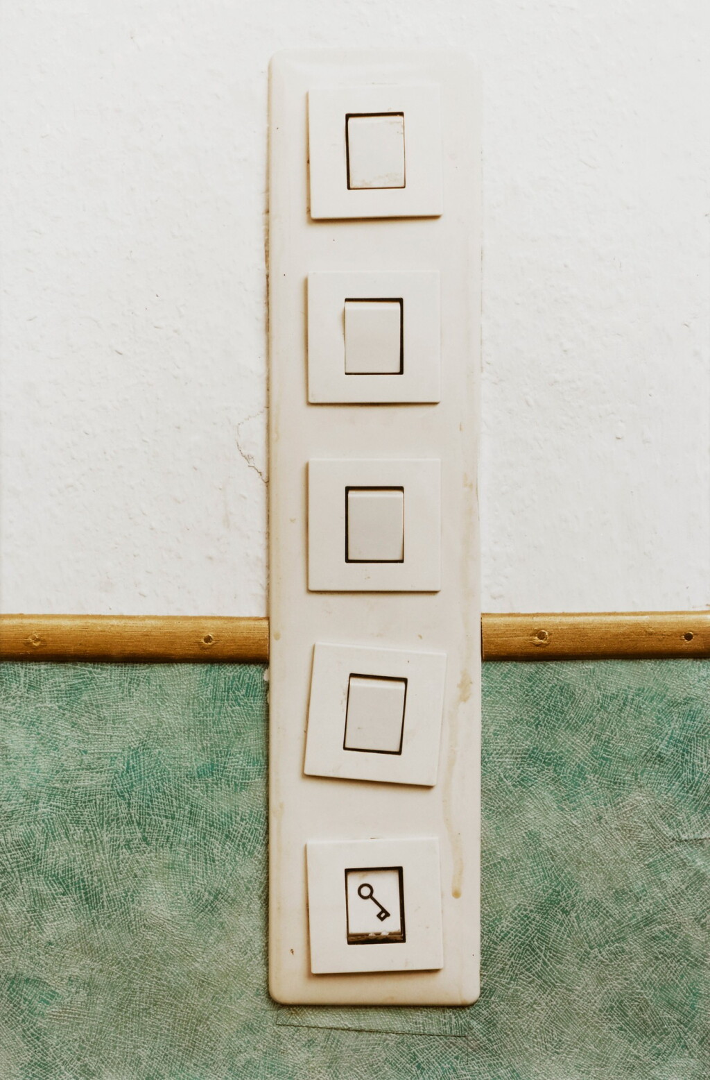 Voir en plein écran - Voir 1 du lot 22. Jörg Sasse | W-90-03-02 Mainz, 1990 .