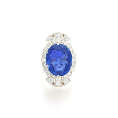 View full screen - View 1 of Lot 772. Sapphire and diamond ring.