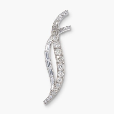 View full screen - View 1 of Lot 541. Diamond ‘Flamme’ Brooch.