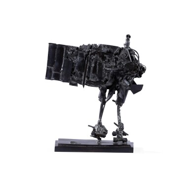 View full screen - View 1 of Lot 524. Poule aux patins.