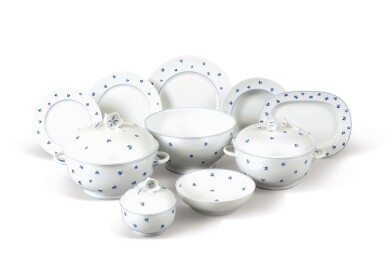 View full screen - View 1 of Lot 283. Lalique, France.