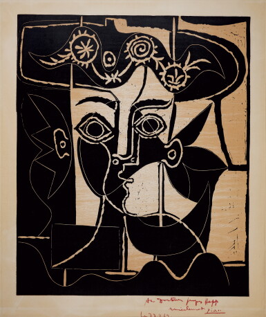 View full screen - View 1 of Lot 61. Grande tête de femme au chapeau orné.
