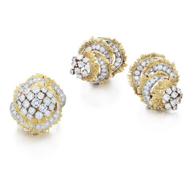 View full screen - View 1 of Lot 51. Demi-parure or et diamants | Gold and diamond demi-parure.