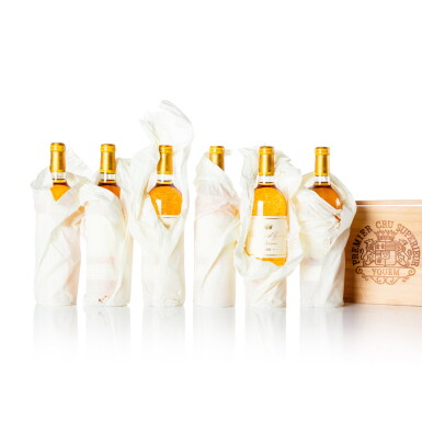 View full screen - View 1 of Lot 231. Château d'Yquem 2001 (6 BT).