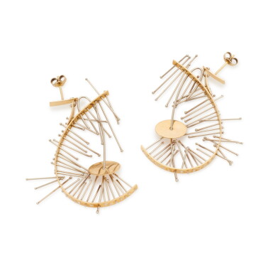 View full screen - View 1 of Lot 70. PAIR OF PENDANT EARRINGS (PAIO DI ORECCHINI PENDENTI) | SEBASTIANO BALBO.