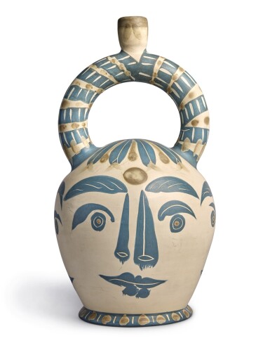 View full screen - View 1 of Lot 44. Vase aztèque aux quatre visages (A. R. 402).