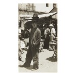 HELEN LEVITT | 'MEXICO' (HAT SELLER)
