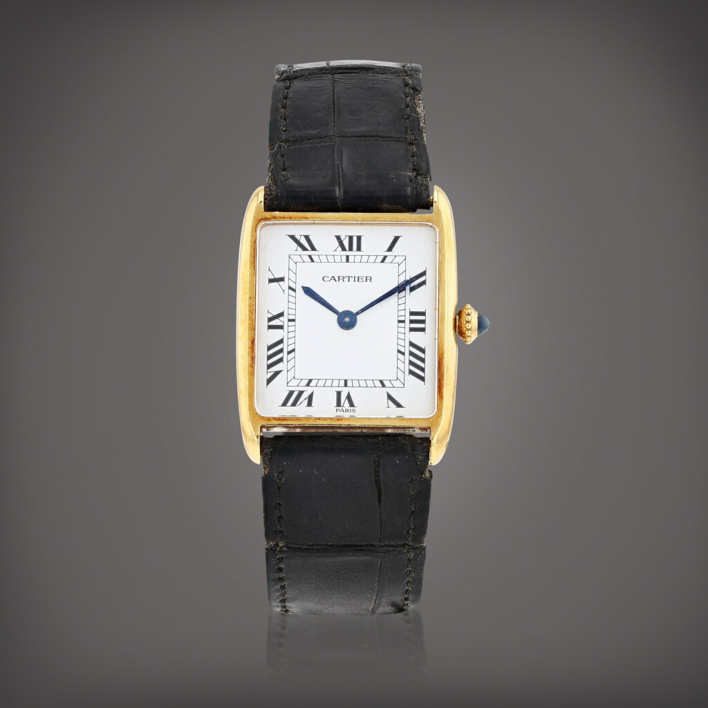 View full screen - View 1 of Lot 158. Tank Arrondie Montre bracelet en or jaune | Yellow gold wristwatch Vers 1990 | Circa 1990.
