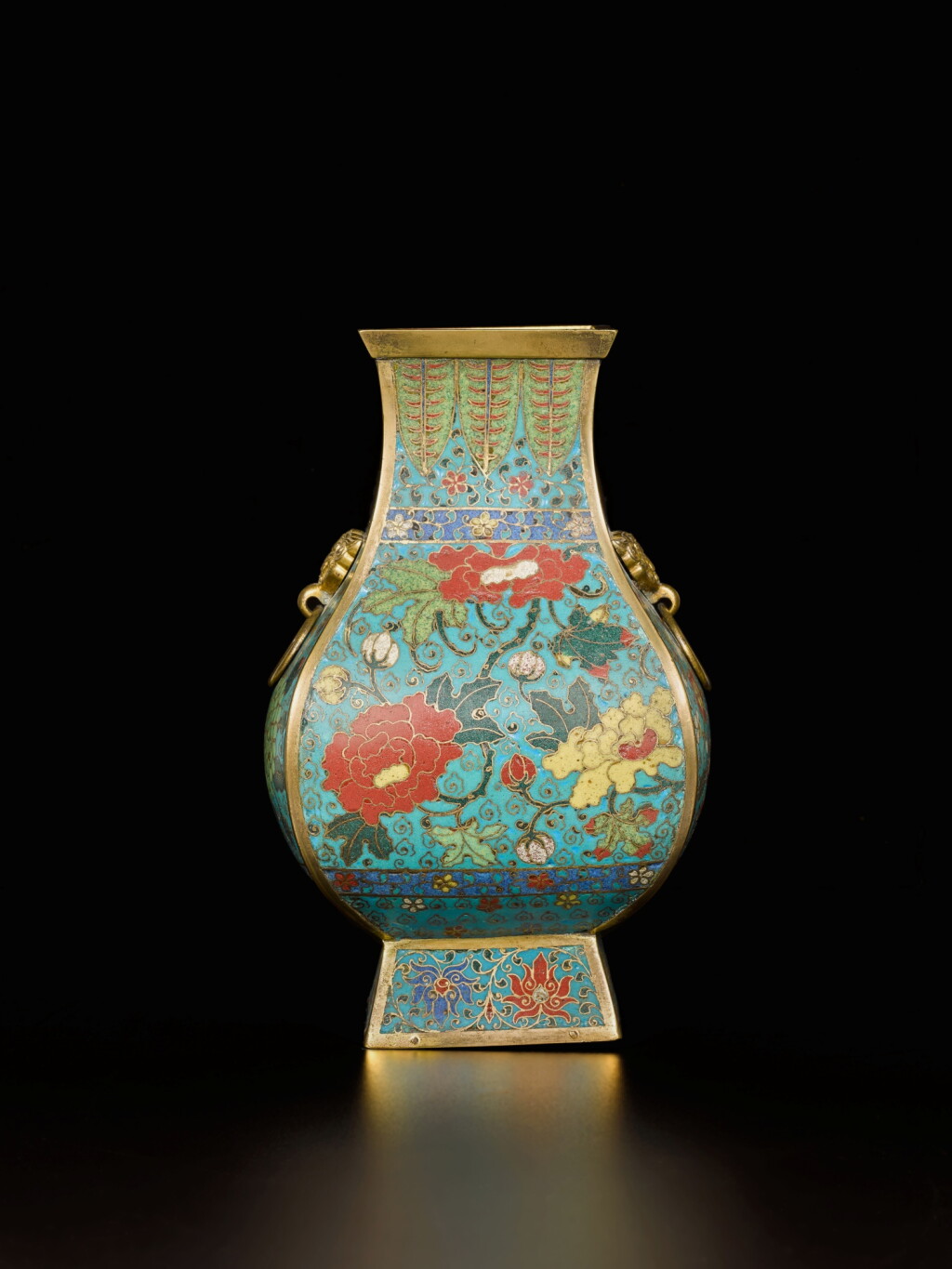 View full screen - View 1 of Lot 104. A cloisonné enamel 'floral' vase (Fanghu) Ming dynasty, 17th century | 明十七世紀 掐絲琺瑯花卉紋方壺.