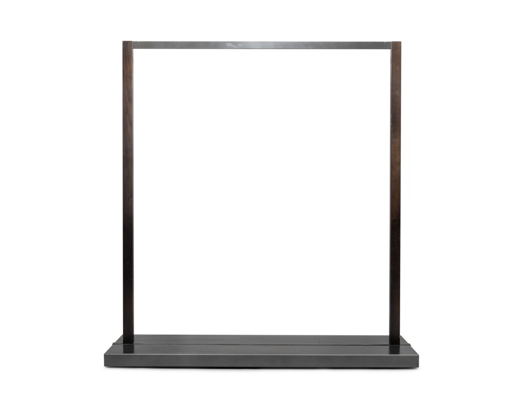 View full screen - View 1 of Lot 1109. Anonymous A pair of racks, modern | Anonyme Paire de portants, travail moderne.