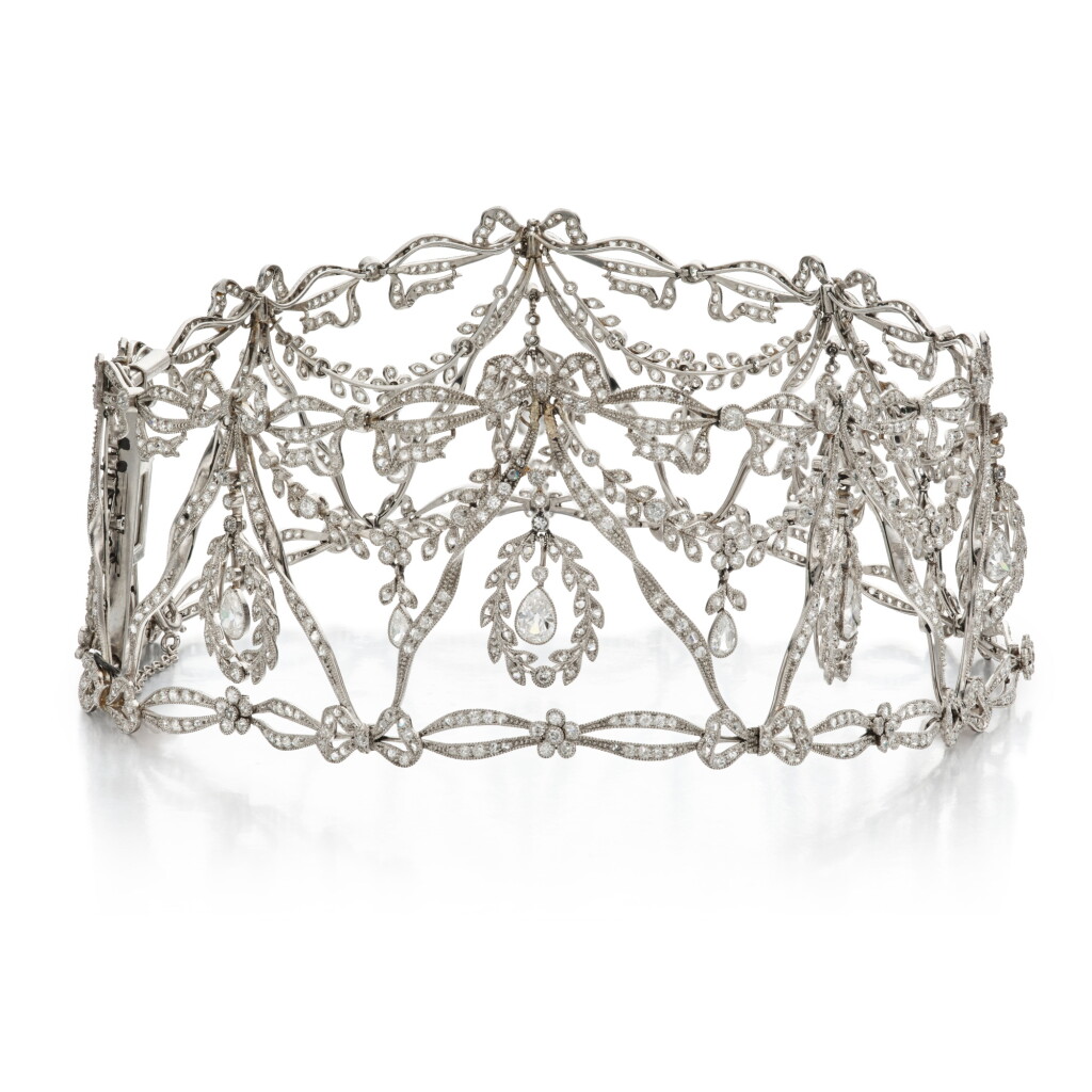 View full screen - View 1 of Lot 321. Diamond Choker-Necklace.